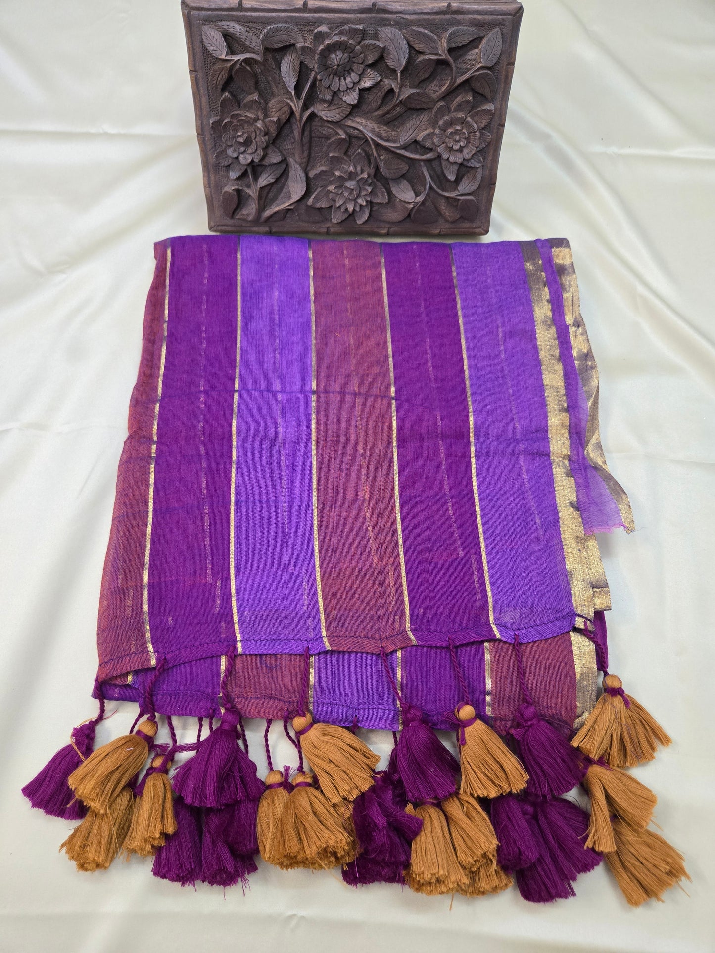 Mulcotton Zari Stripe Saree
