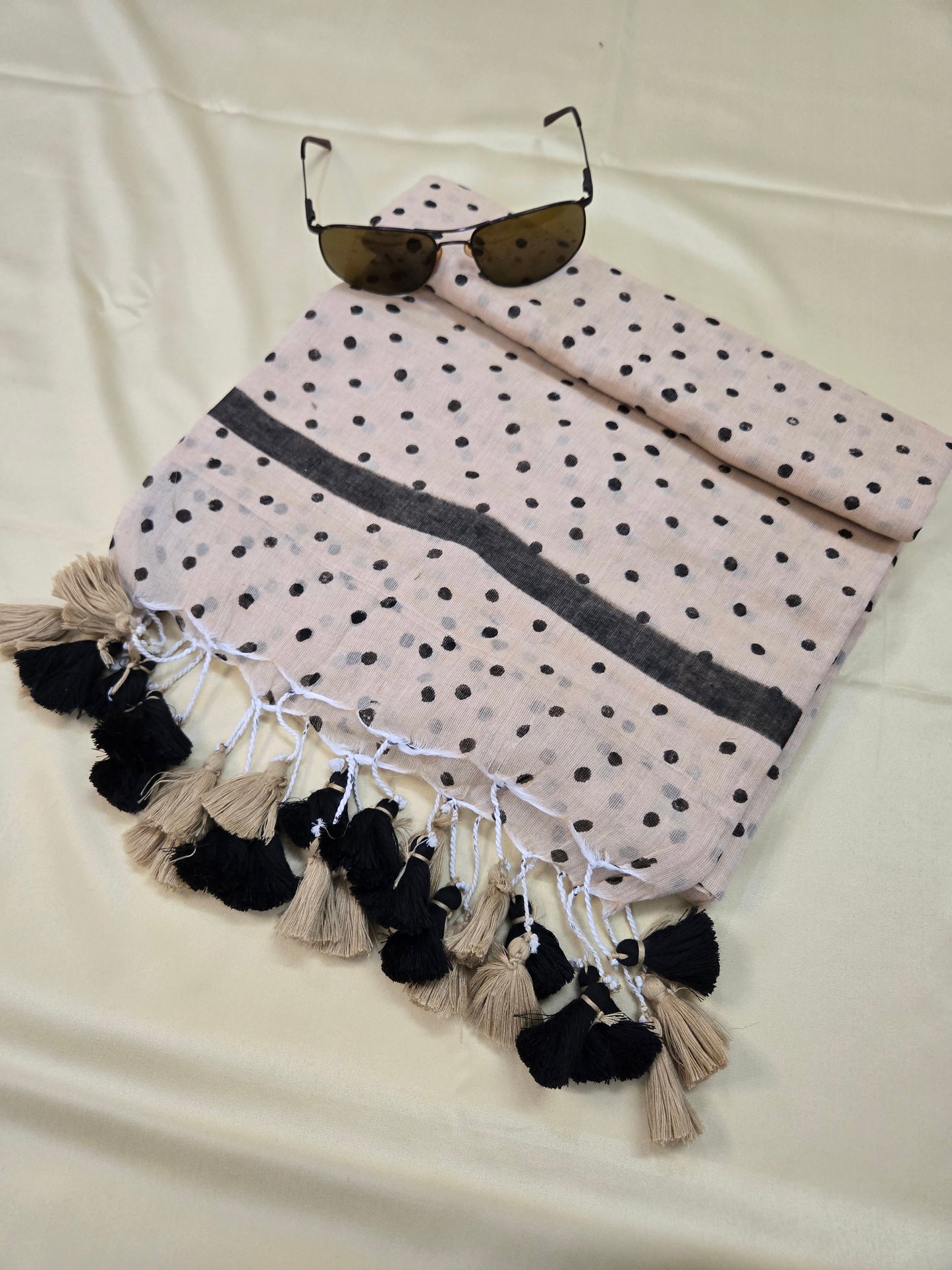 Small Polka Dots mulcotton saree